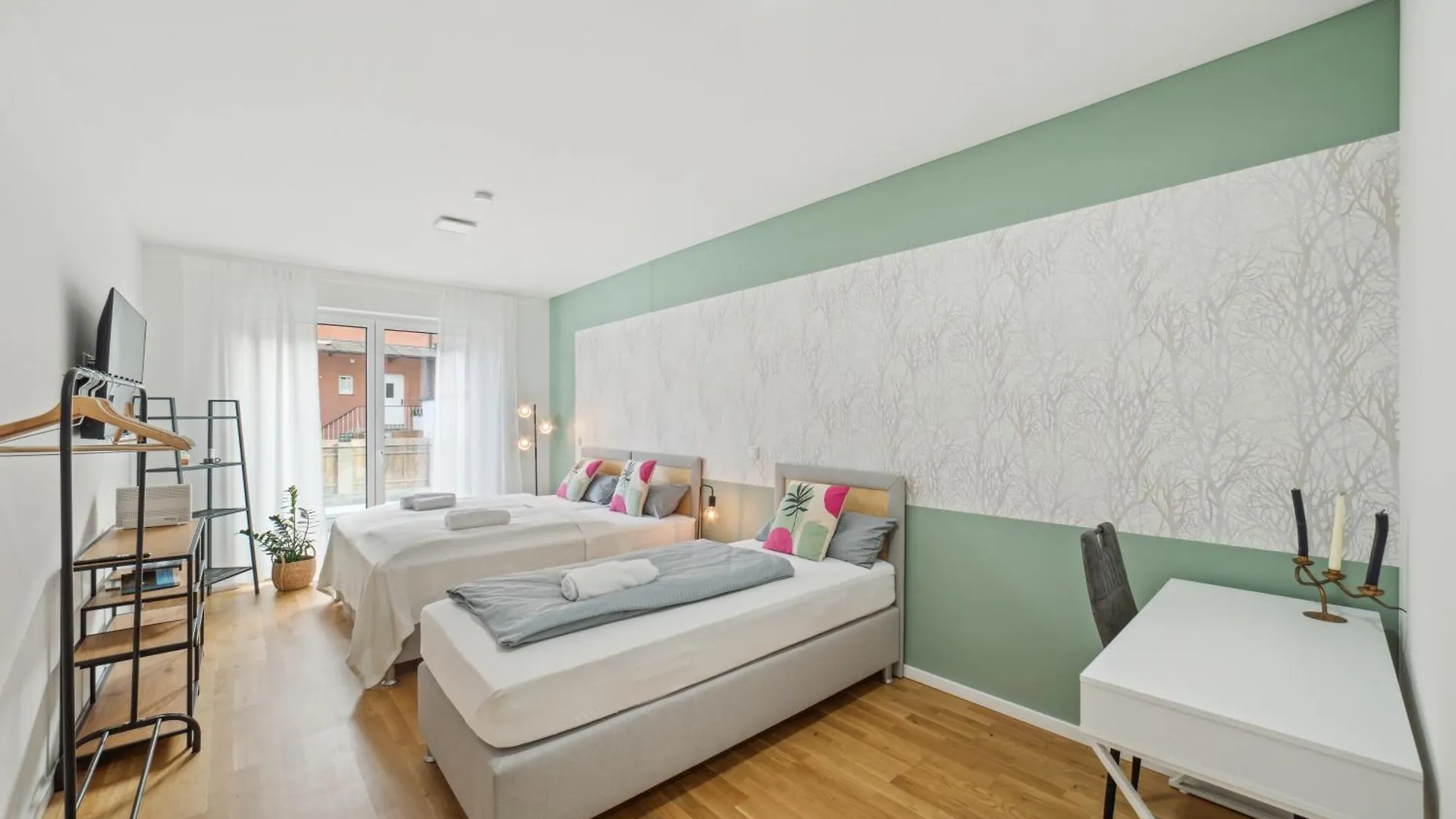 Sali Homes R4 - High-Quality Apartment With Terrace Bayreuth