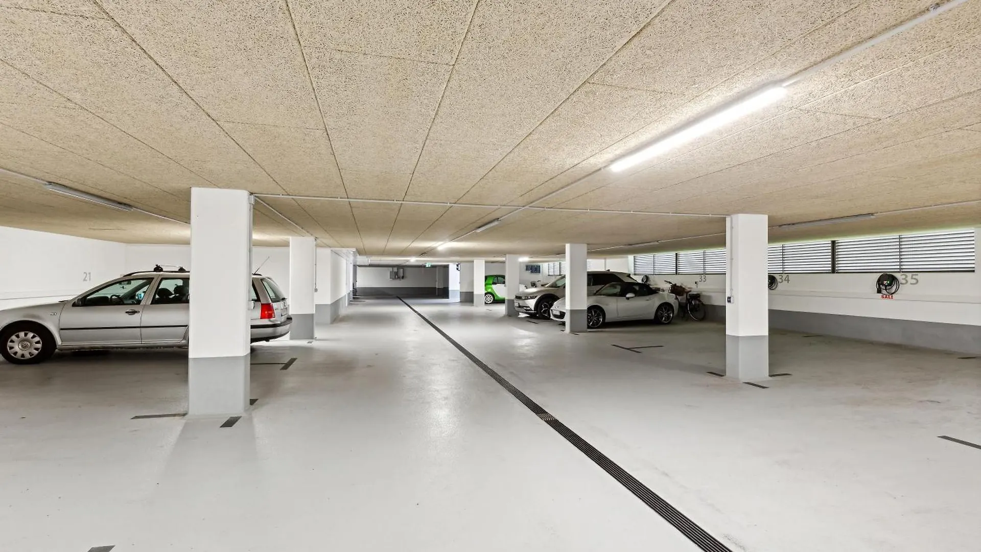 Sali Homes R4 - High-Quality Apartment With Terrace Bayreuth